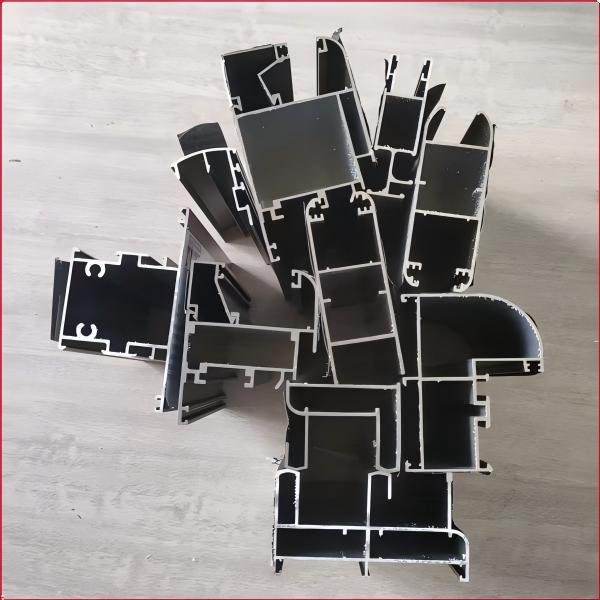 Custom-sized aluminum window profiles with thermal break technology for Iraq climate.